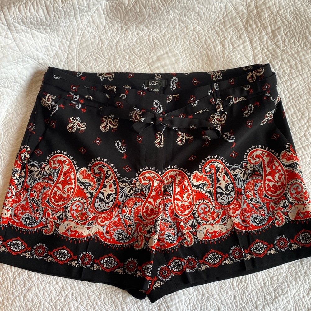 LOFT shorts - Picture 1 of 2